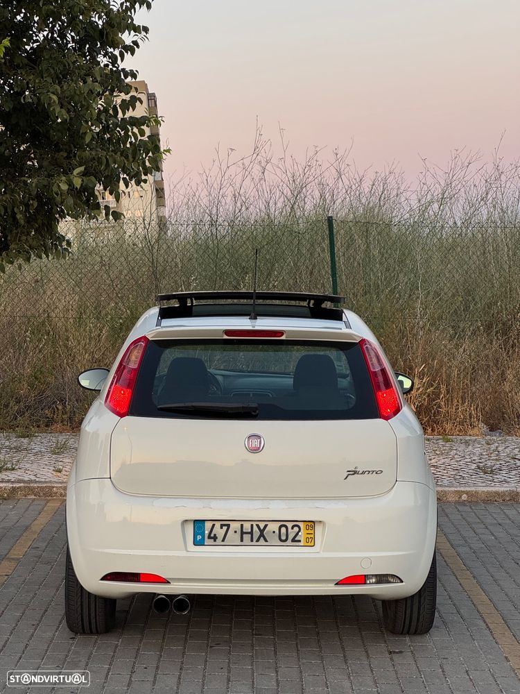 Fiat Grande Punto 1.2 Redbull Blue Elements - 2