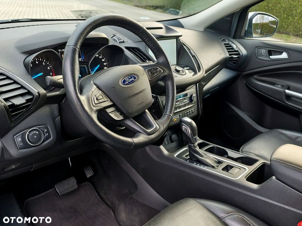 Ford Escape 2.0 EcoBoost AWD Titanium - 21
