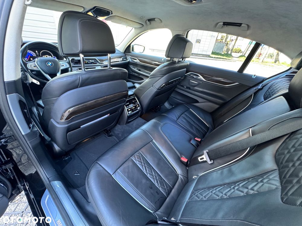 BMW Seria 7 730d xDrive - 37