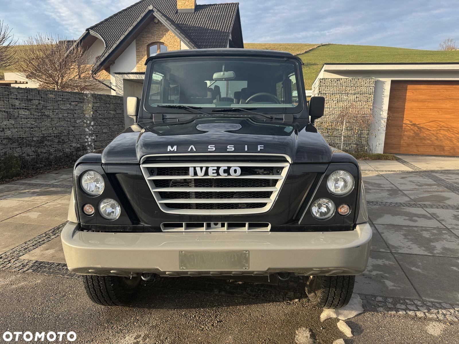 Iveco Massif - 2