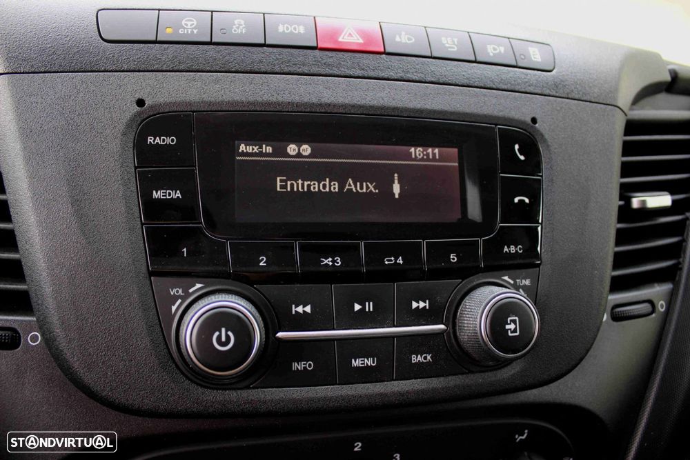 Iveco Daily 2.3 35S16 4100 CD - 32