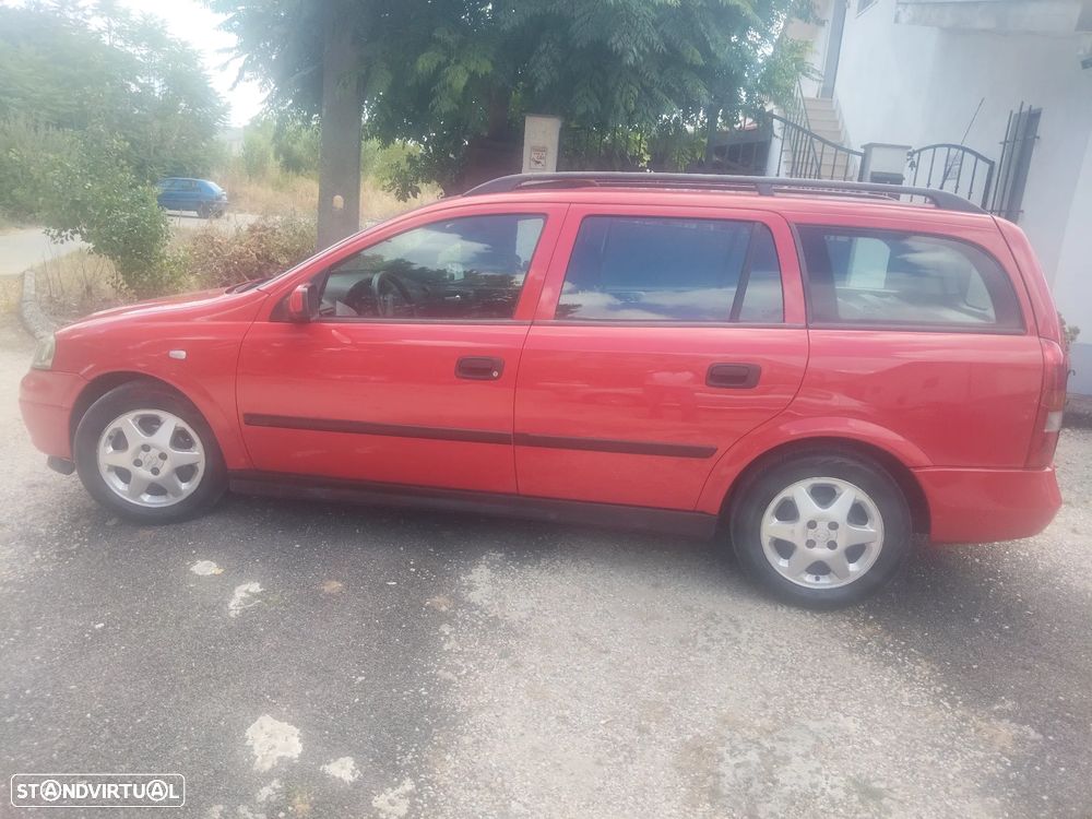 Opel Astra Caravan 1.4i 16V - 1