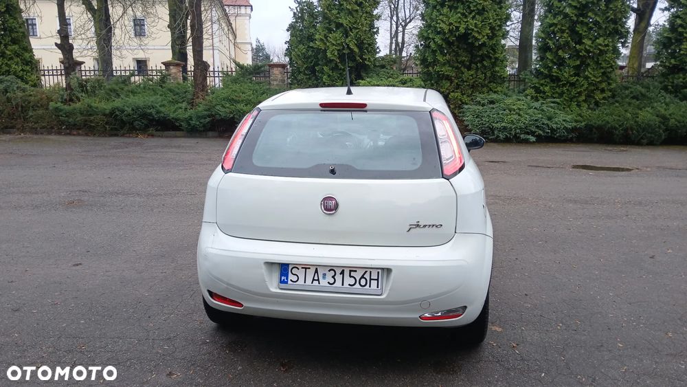 Fiat Punto 2012 - 12