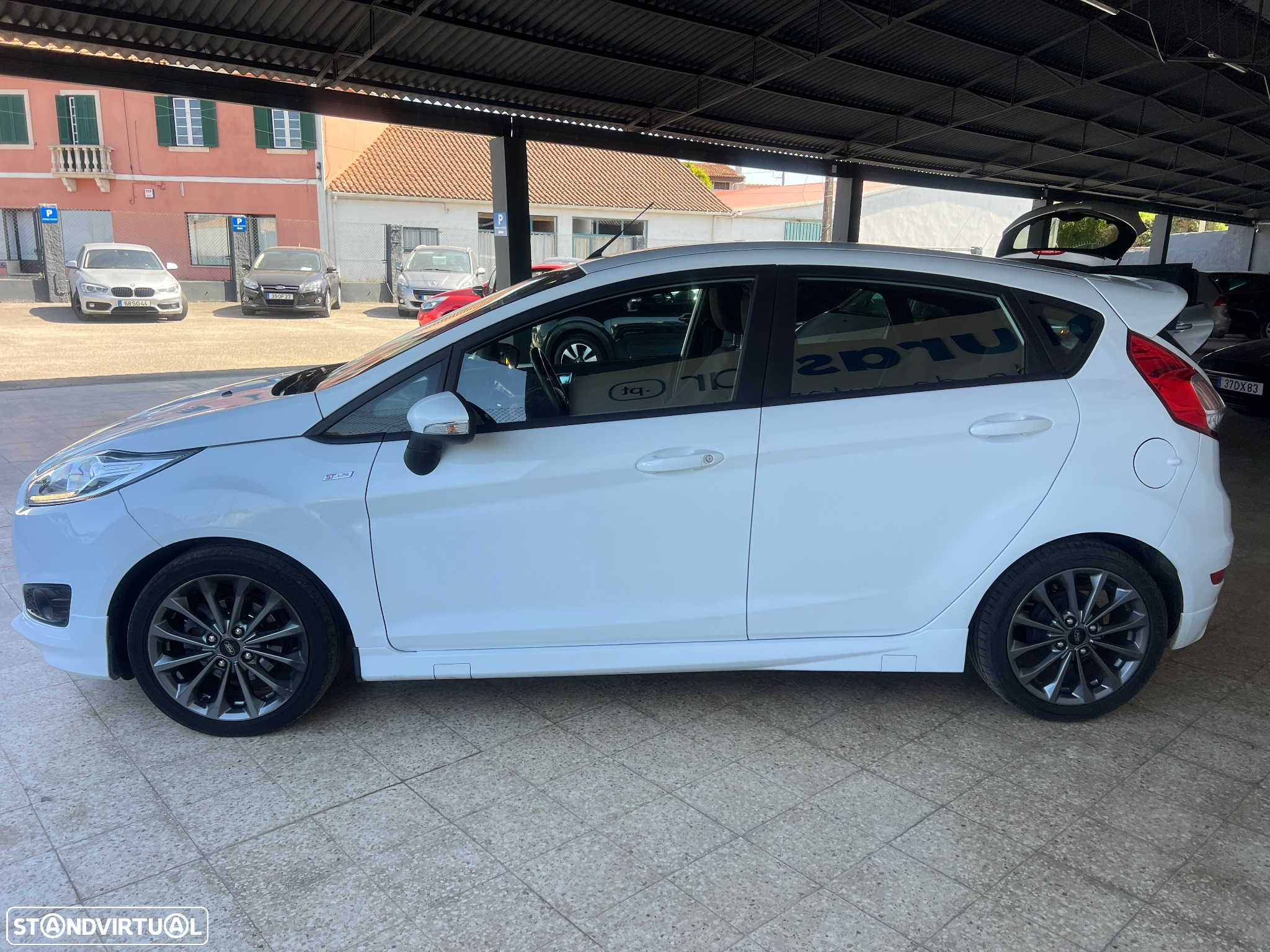 Ford Fiesta 1.0 EcoBoost ST-Line - 11