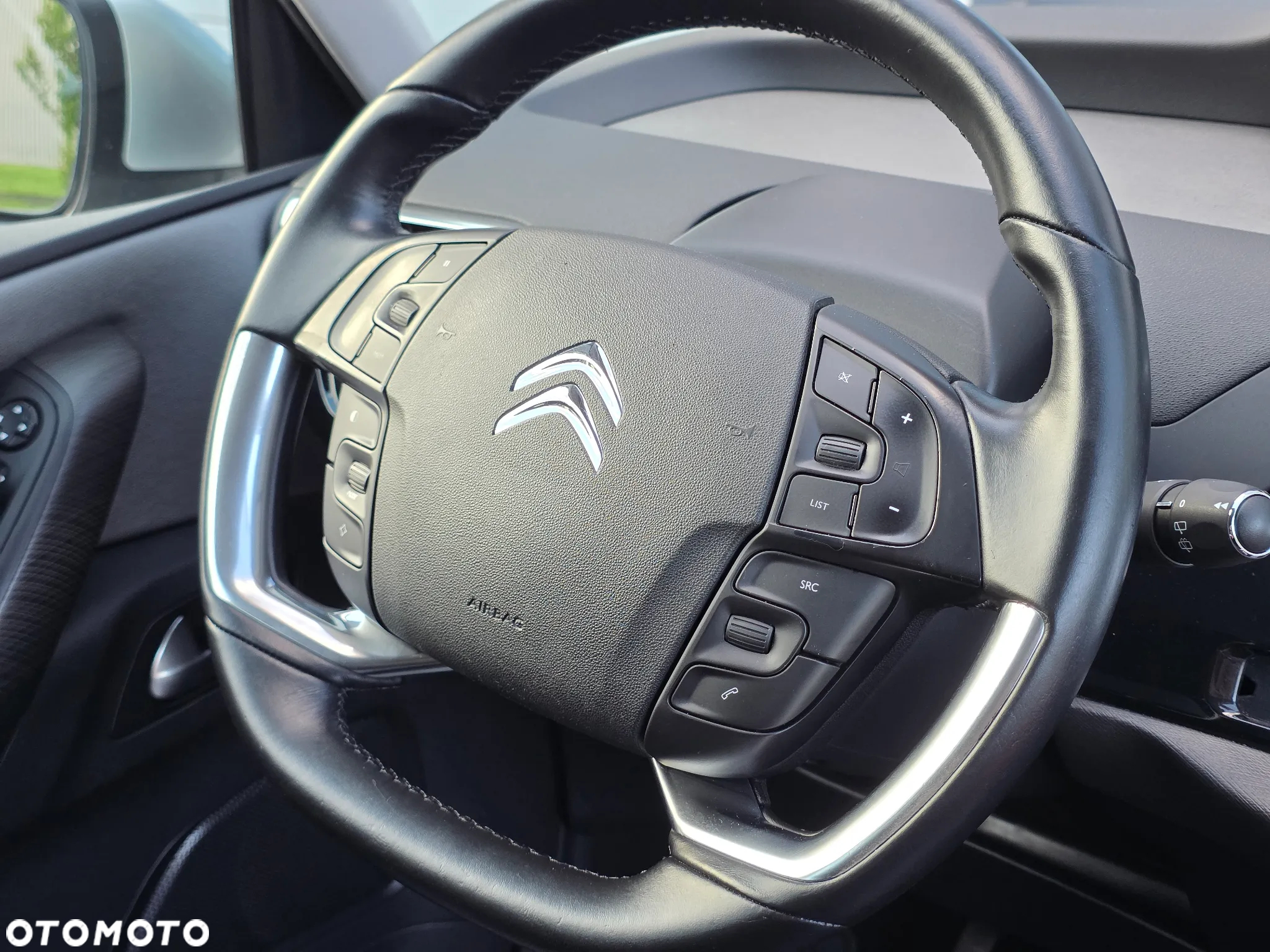 Citroën C4 Picasso e-HDi 115 Seduction - 29