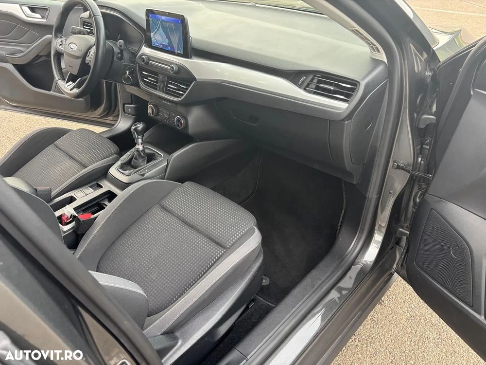 Ford Focus Turnier 1.5 EcoBlue Start-Stopp-System COOL&CONNECT - 10