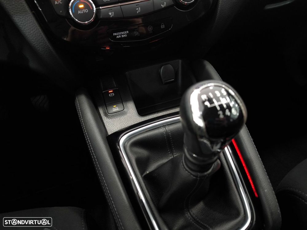 Nissan Qashqai 1.5 dCi Acenta - 16