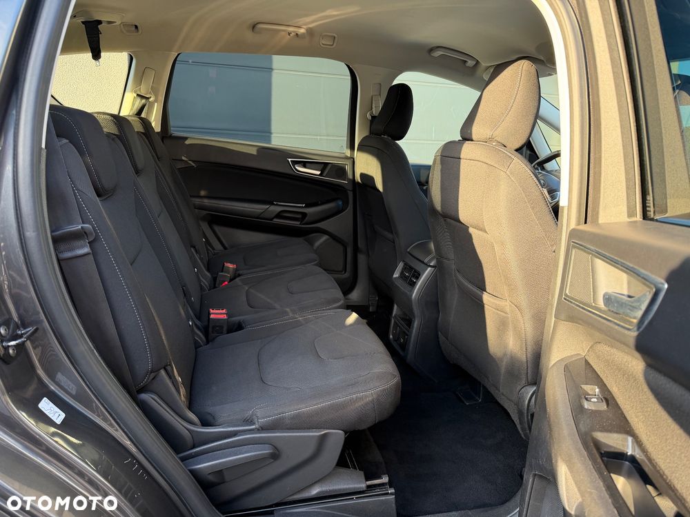 Ford S-Max 2.0 TDCi 4WD Titanium - 36