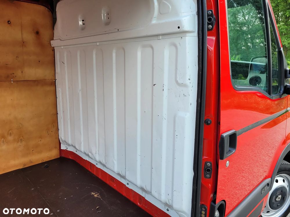 Renault Master - 25