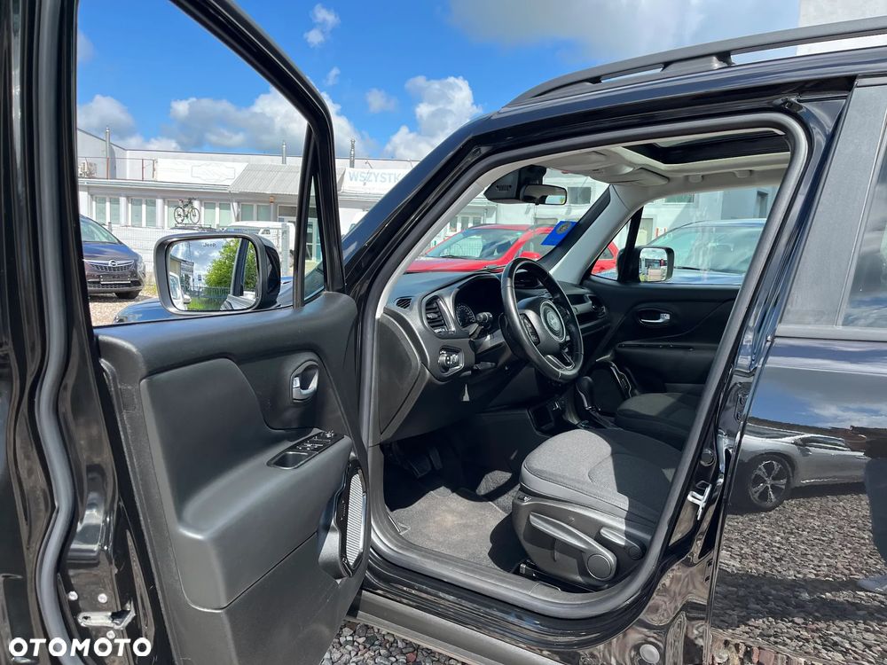 Jeep Renegade - 16