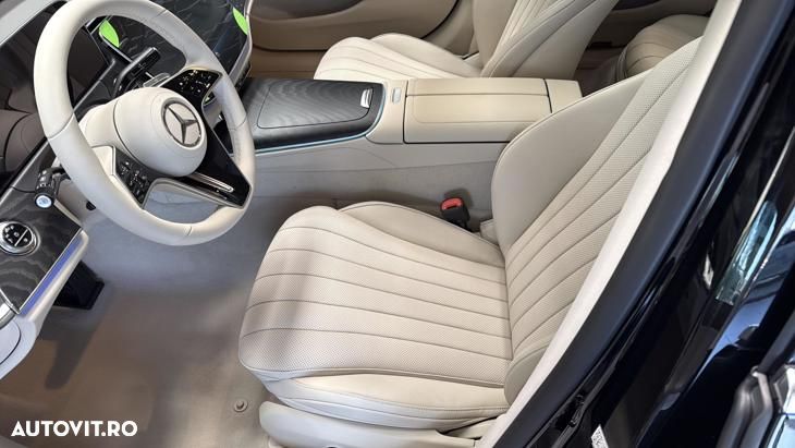 Mercedes-Benz E 300 4MATIC Aut. - 12
