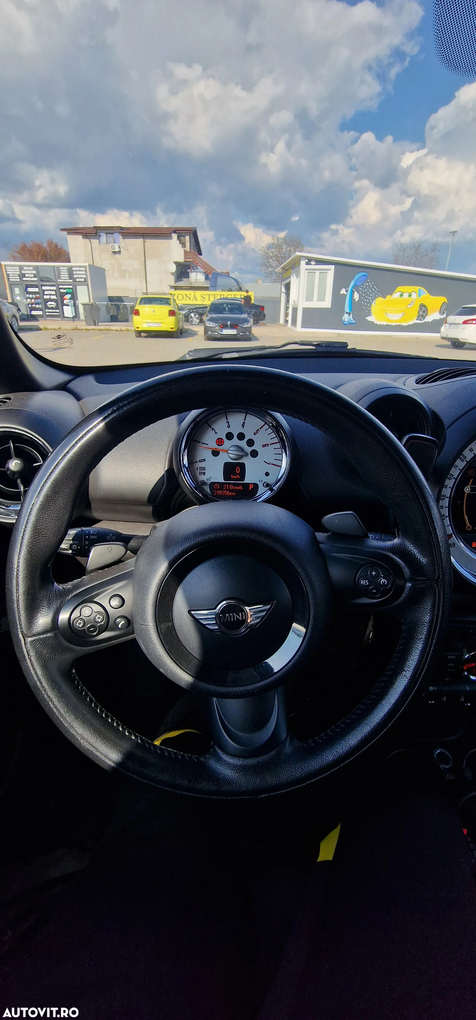 Mini Paceman - 21