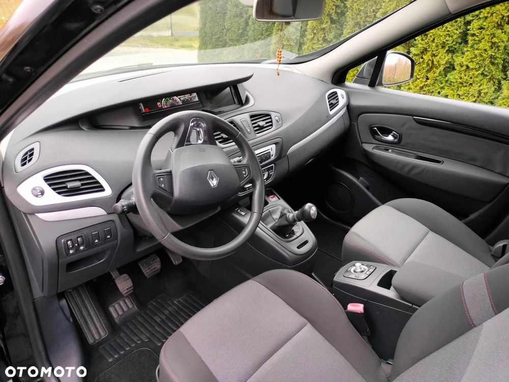 Renault Scenic ENERGY TCe 115 Bose Edition - 9