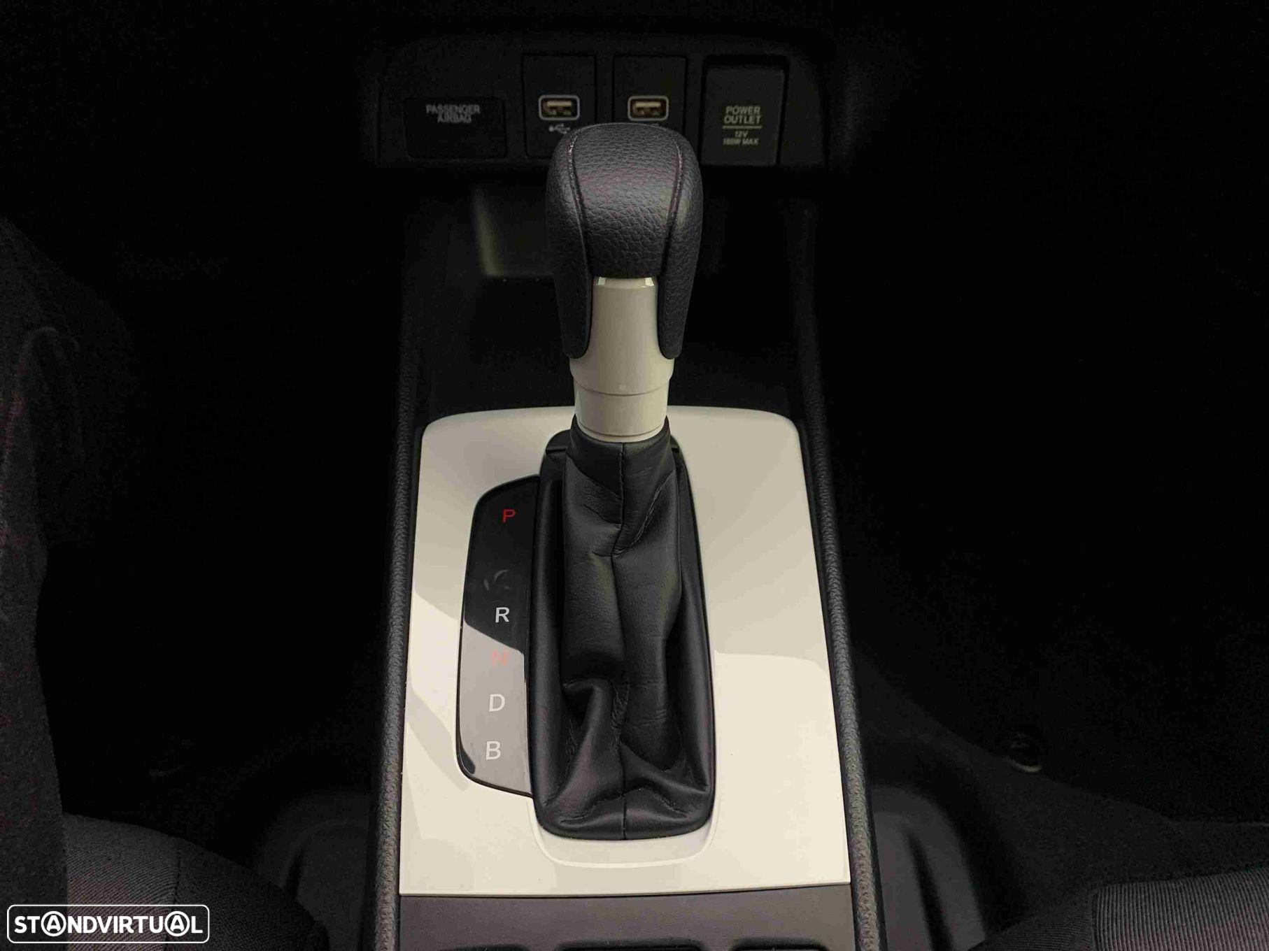 Honda Jazz 1.5 i-MMD Elegance - 10