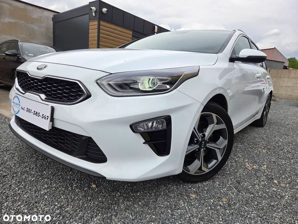 Kia Ceed 1.5 T-GDI L Business Line Plus DCT - 3
