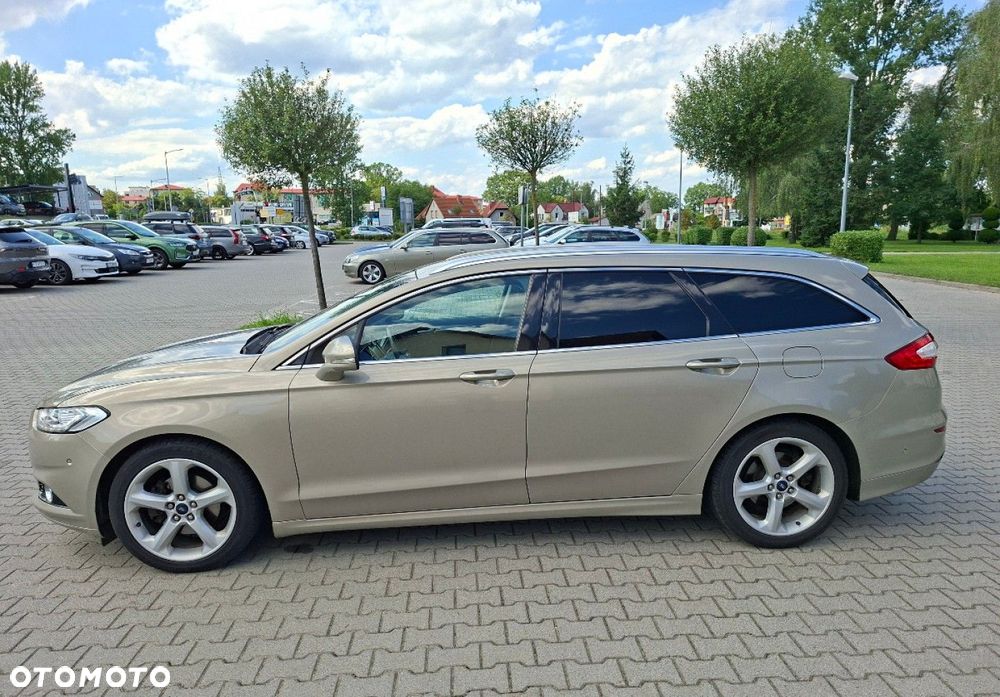 Ford Mondeo - 12