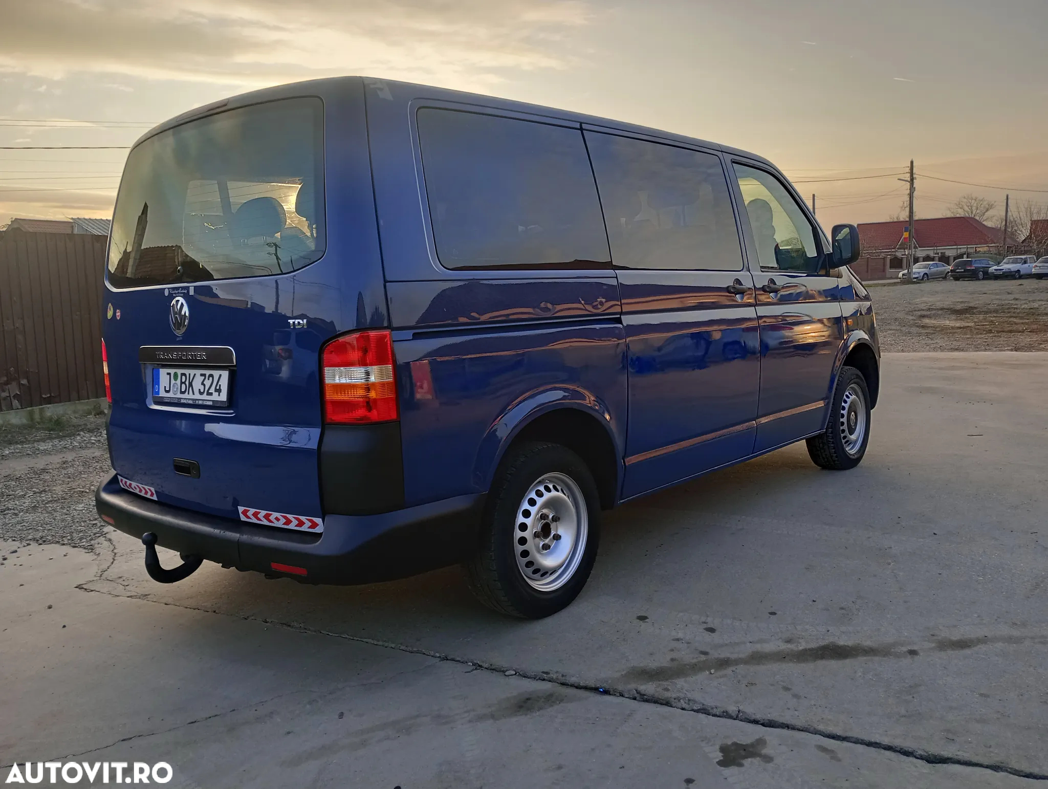 Volkswagen Transporter - 10