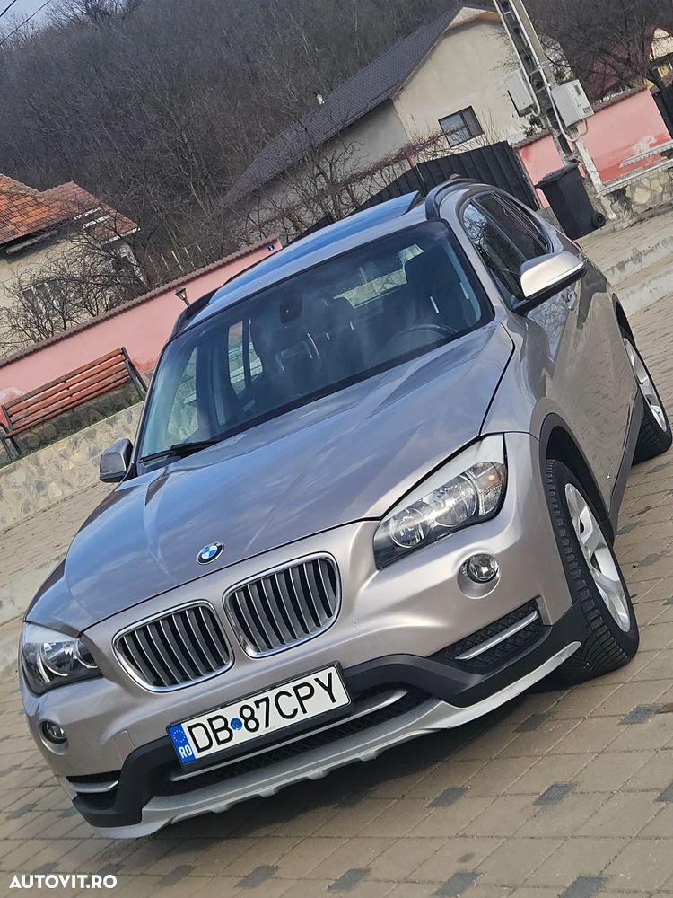 BMW X1 sDrive18d Sport Line - 1