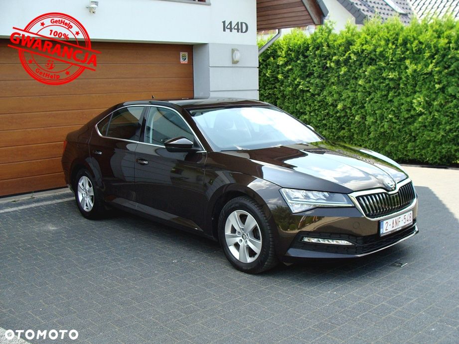 Skoda Superb 2.0 TDI SCR Style - 2