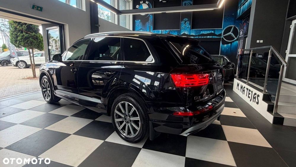 Audi Q7 - 4