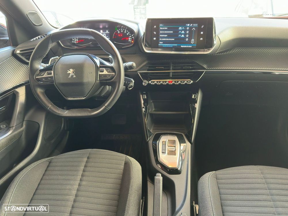 Peugeot 2008 1.2 PureTech Active Pack EAT8 - 7