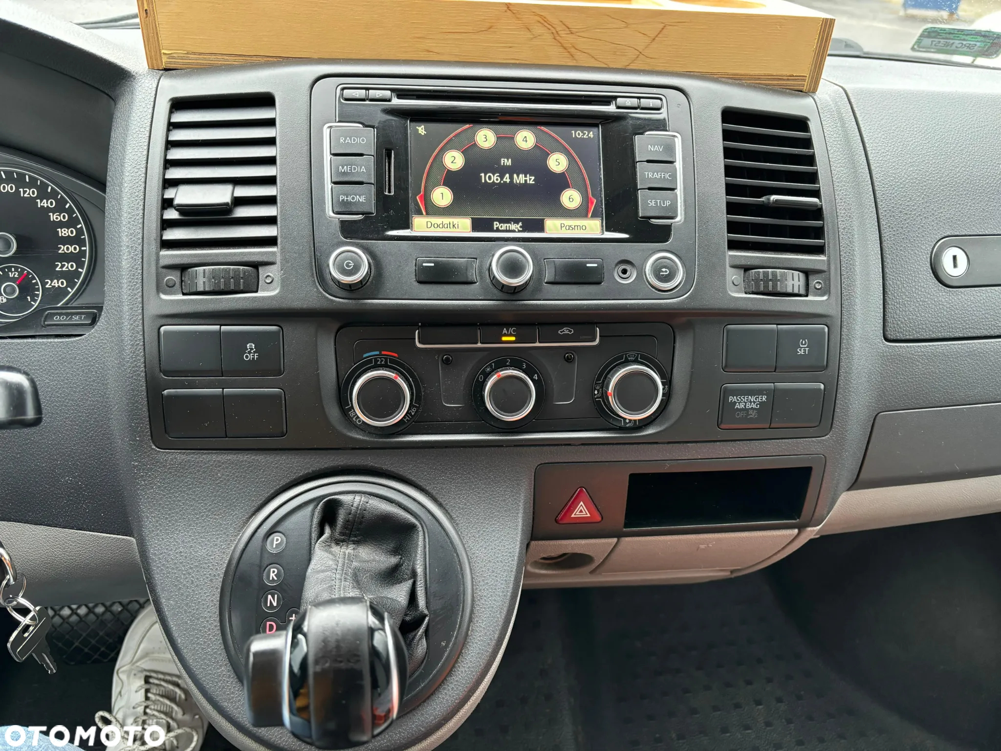 Volkswagen T5 Kamper, Automat, Hak, Zabudowa - 9