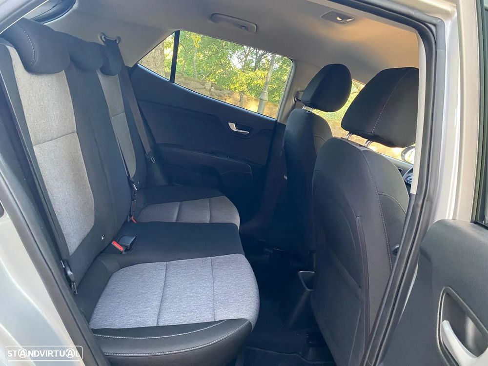 Kia Stonic 1.2 MPi Dynamic - 13