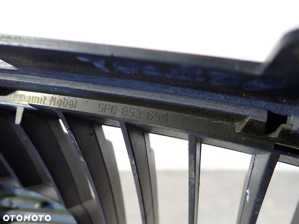 GRILL ATRAPA SEAT TOLEDO III 5P0853654 - 5