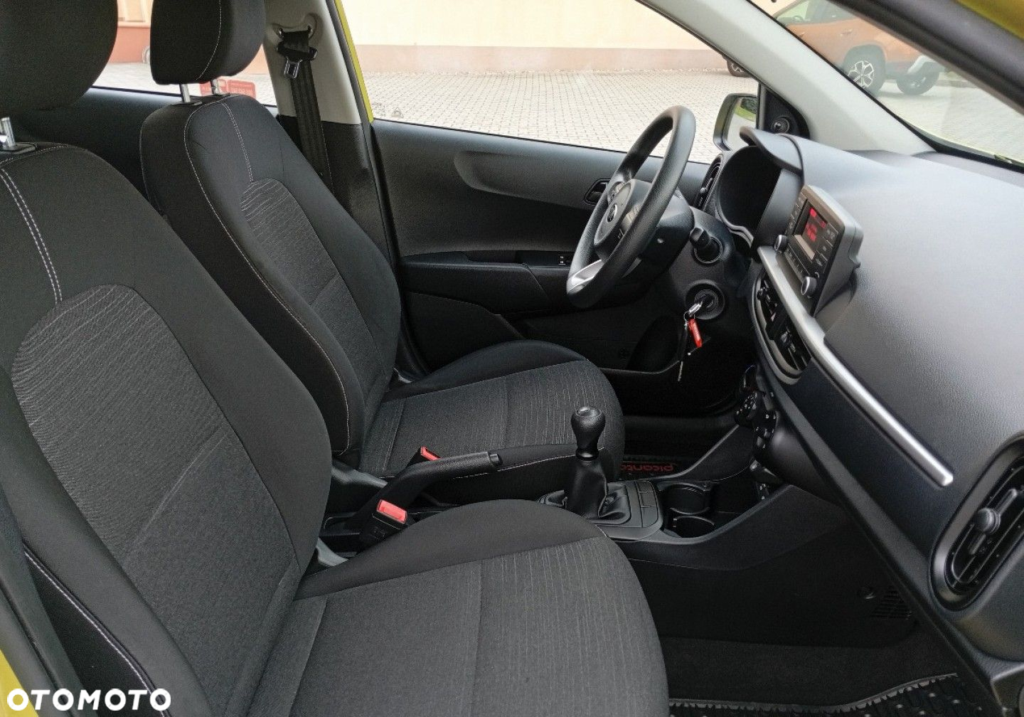 Kia Picanto - 13