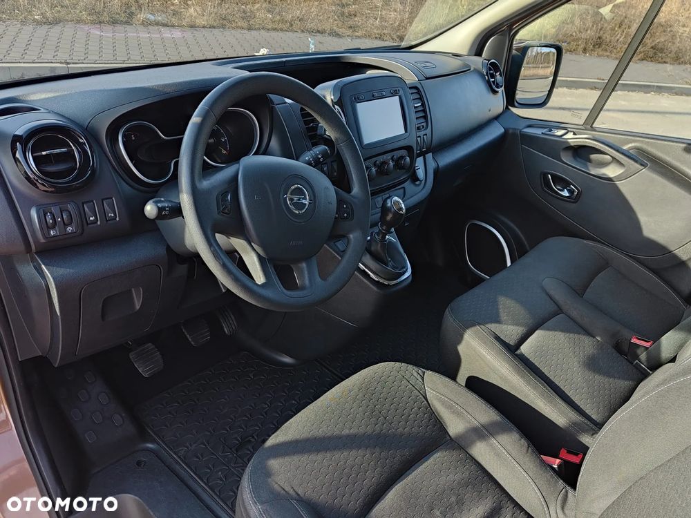 Opel Vivaro L2H1 2,9t Edition Tour - 10