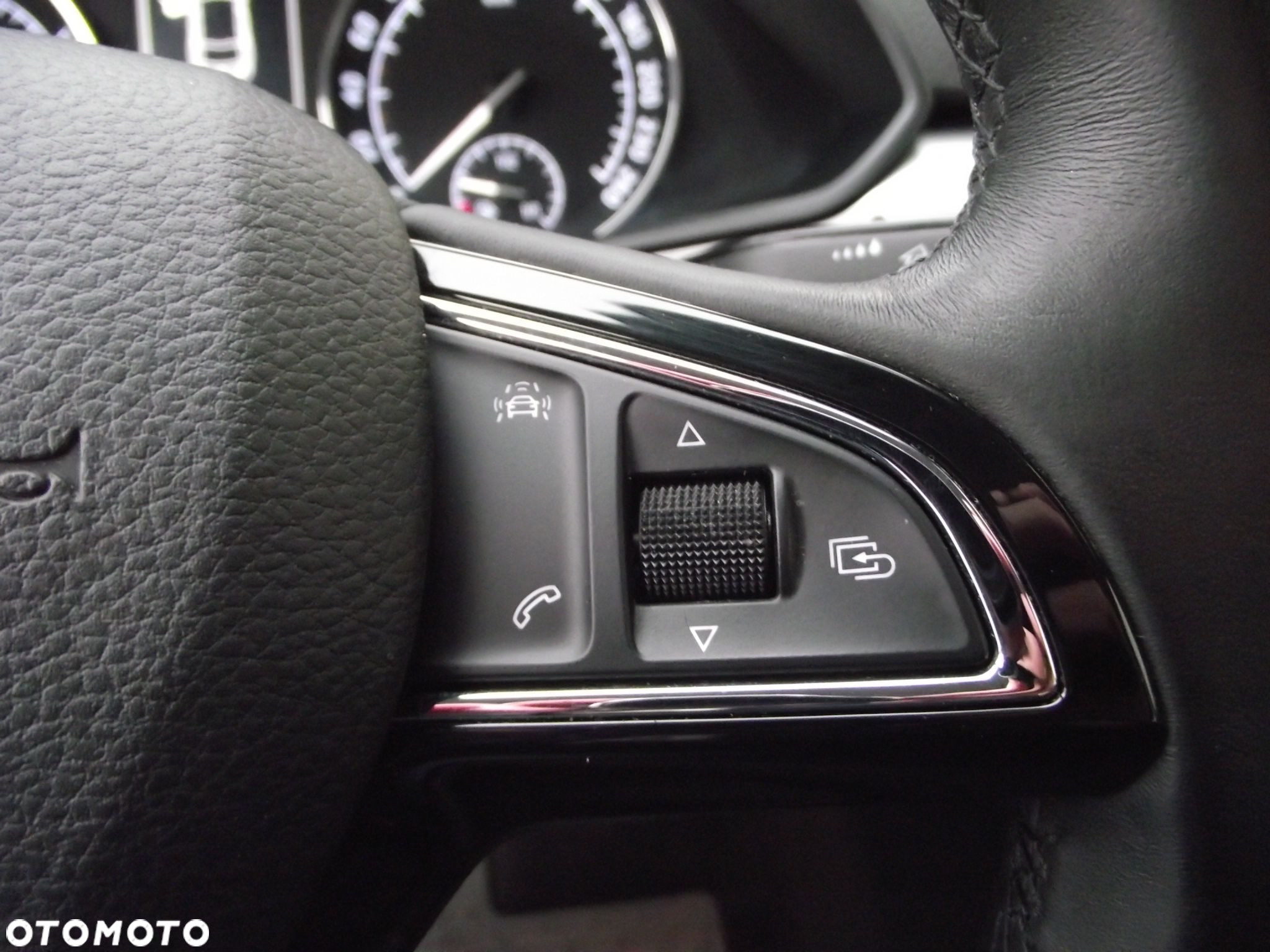 Skoda Superb 1.8 TSI Ambition - 23