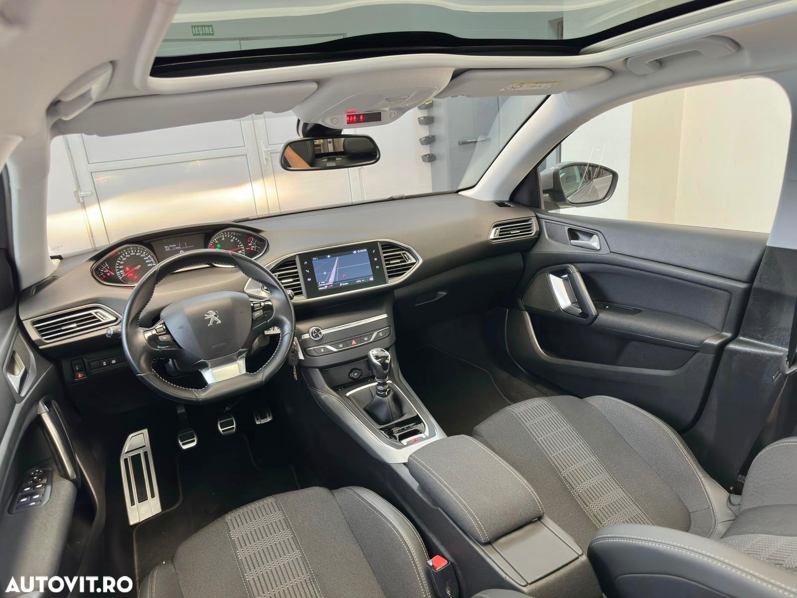 Peugeot 308 SW BlueHDi 130 Stop & Start GT Pack - 7