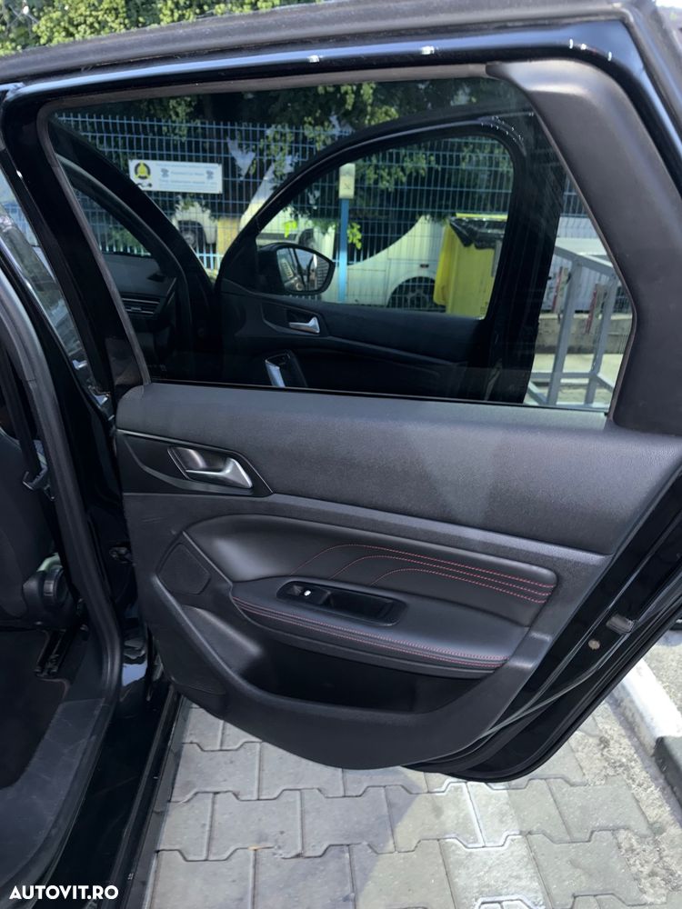Peugeot 308 PureTech 130 EAT6 Stop & Start GT-Line Edition - 8