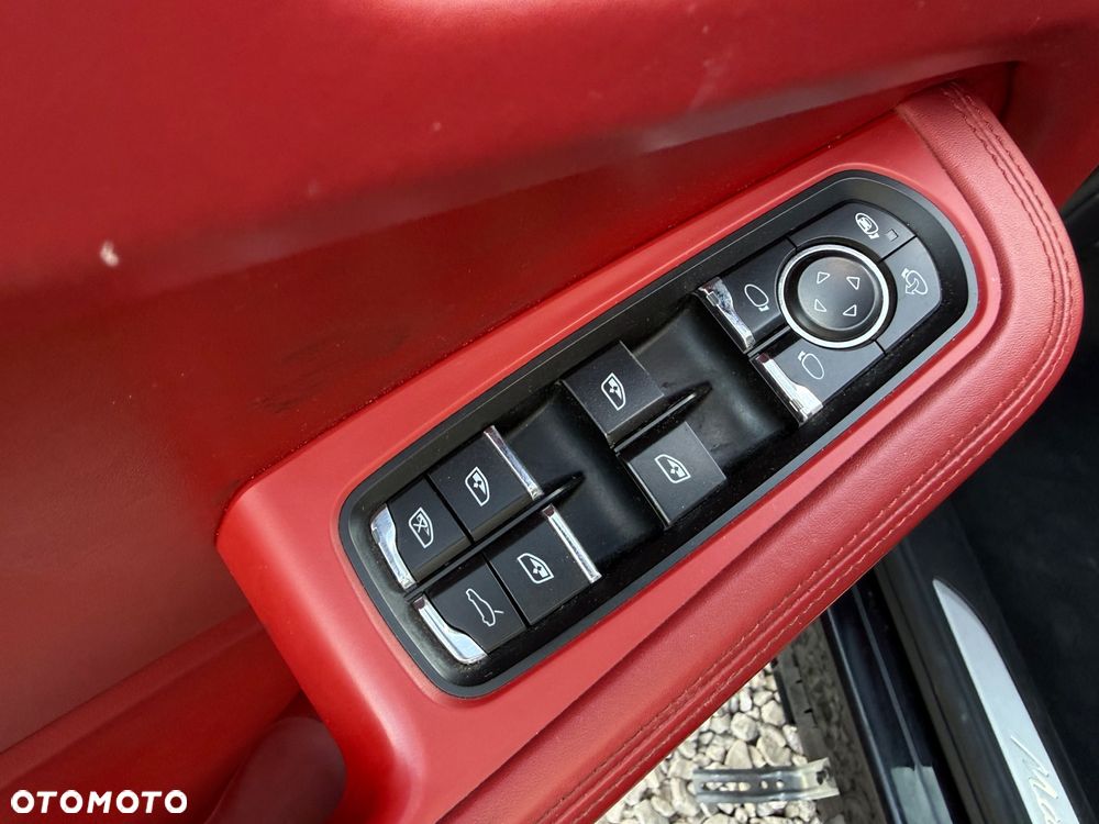 Porsche Macan S PDK - 22