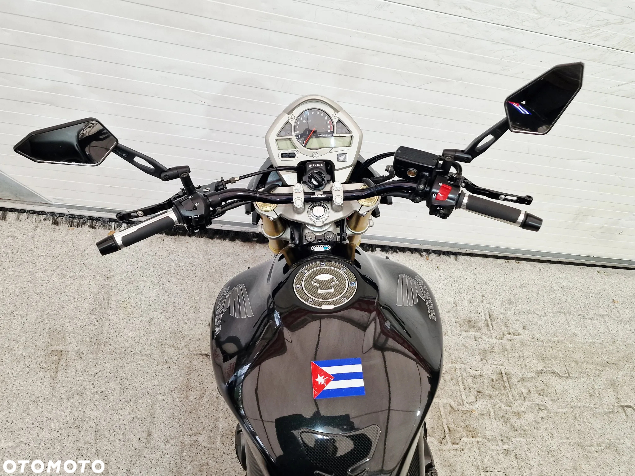 Honda Hornet - 29