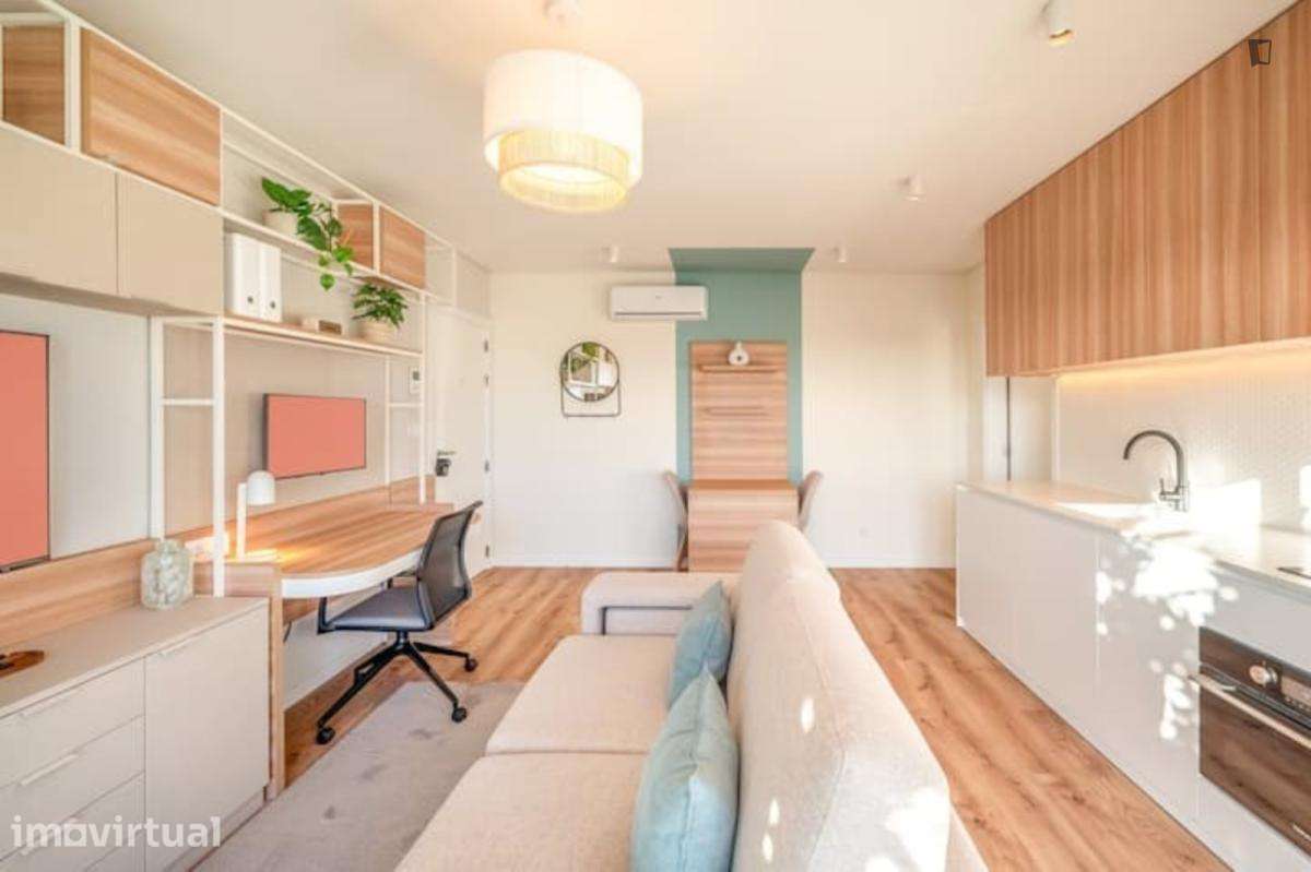 Apartamento com 1 quartos - localizado em Lumiar Lisbon - Grande imagem: 2/11
