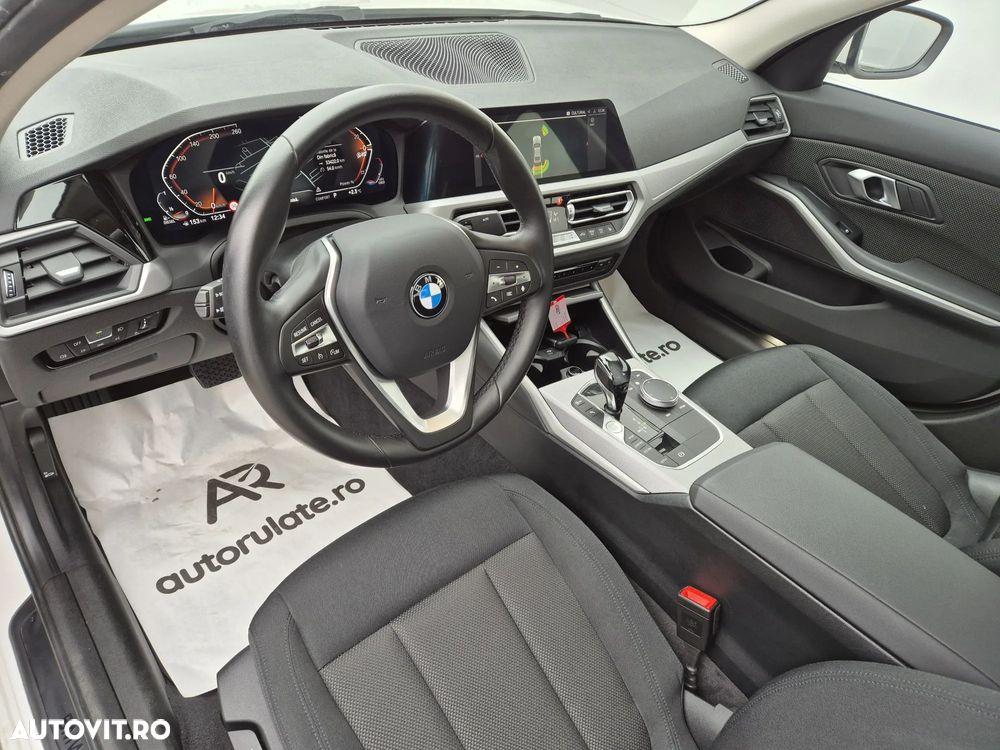 BMW Seria 3 320d xDrive AT MHEV - 9