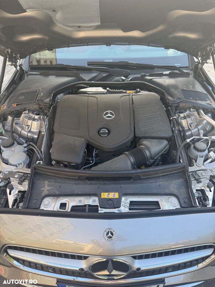 Mercedes-Benz C 300 e 4MATIC PHEV - 12