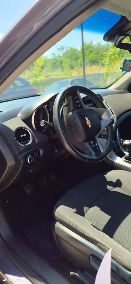 CHEVROLET Cruze 2011 — imagine 6
