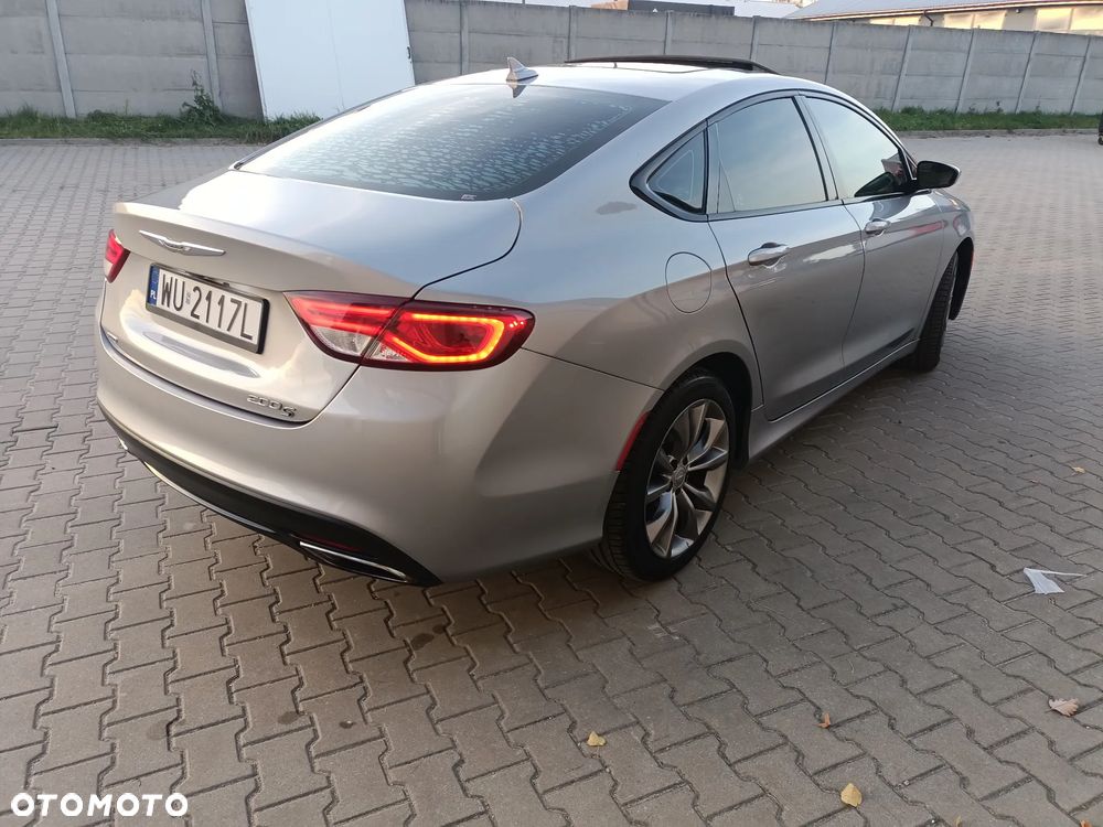Chrysler 200 - 31