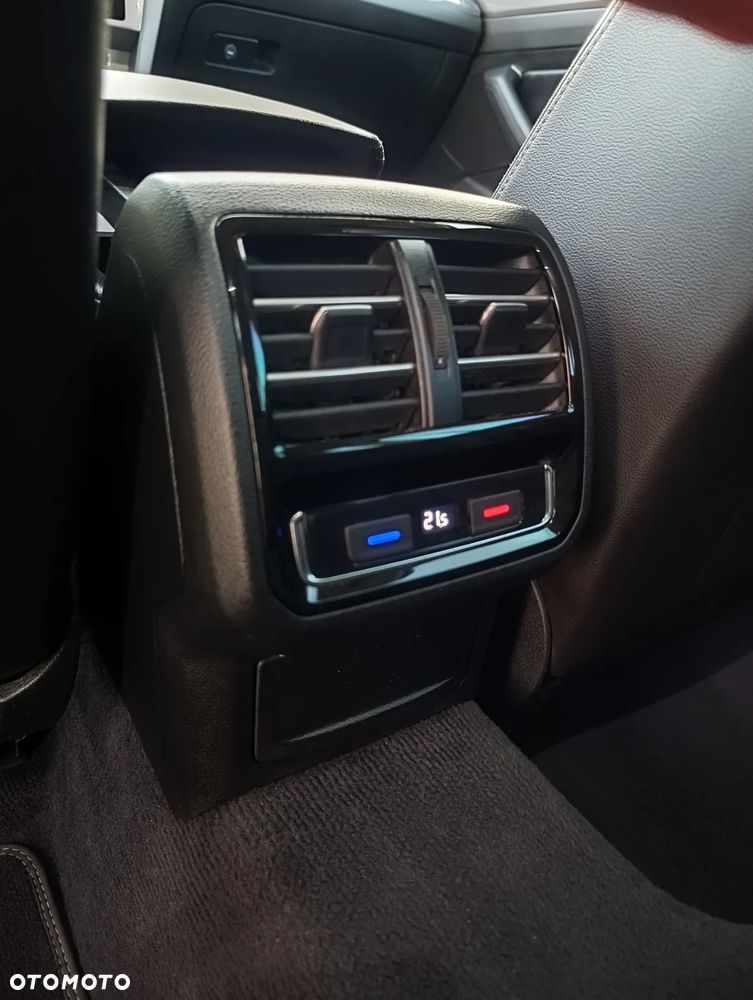 Volkswagen Passat 2.0 TDI BMT SCR 4Mot Highline DSG7 - 35