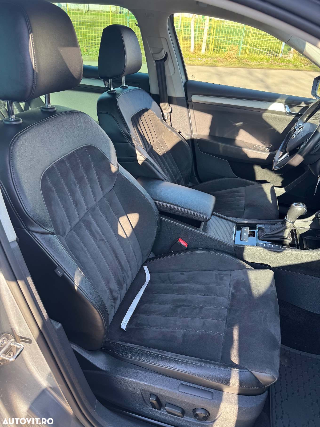 Skoda Superb 2.0 TDI DSG Premium Edition - 18