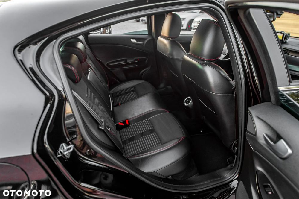 Alfa Romeo Giulietta 1.8 TBi 16V Quadrifoglio Verde - 20
