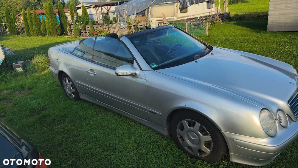 Mercedes-Benz CLK - 1