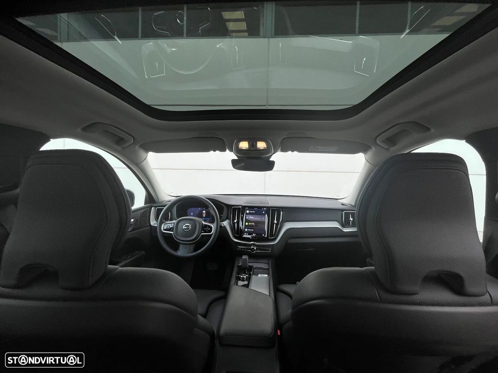 Volvo XC 60 2.0 T6 PHEV Plus Dark AWD - 16