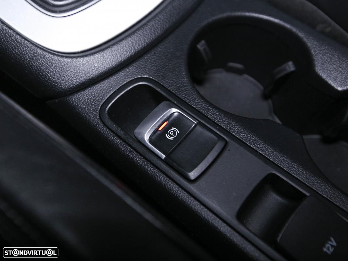 Audi Q3 2.0 TDI S-line - 19