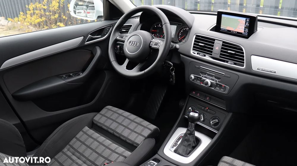 Audi Q3 2.0 TDI Quattro Stronic Sport - 21