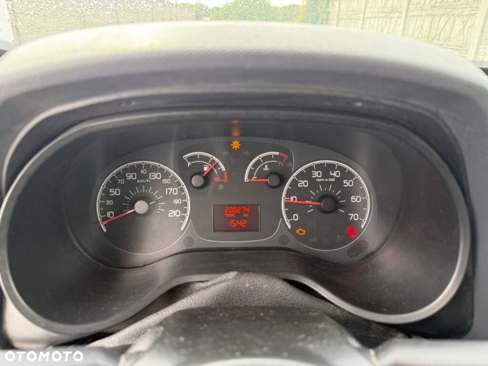 Fiat Doblo Cargo - 12