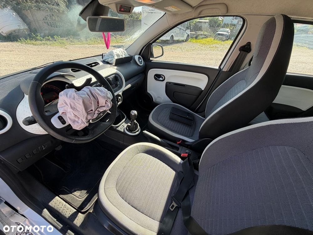 Renault Twingo SCe 75 INTENS - 9