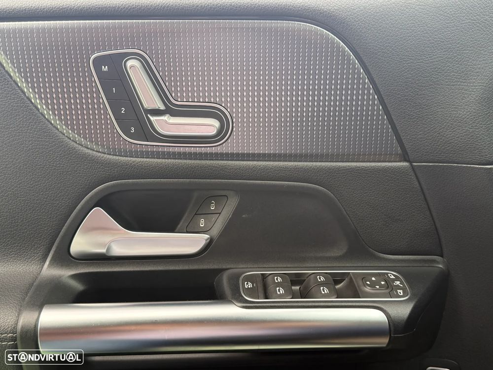 Mercedes-Benz B 200 Progressive - 31